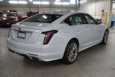 2022 Cadillac CT5 Premium Luxury