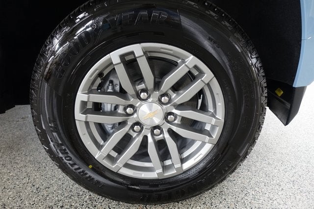 2025 Chevrolet Colorado WT/LT