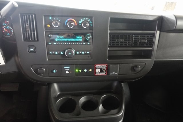 2025 Chevrolet Express Cargo 3500 WT