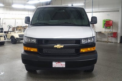 2025 Chevrolet Express Cargo 3500 WT