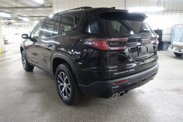 2024 GMC Acadia AT4