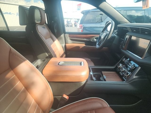 2024 GMC Yukon XL Denali Ultimate