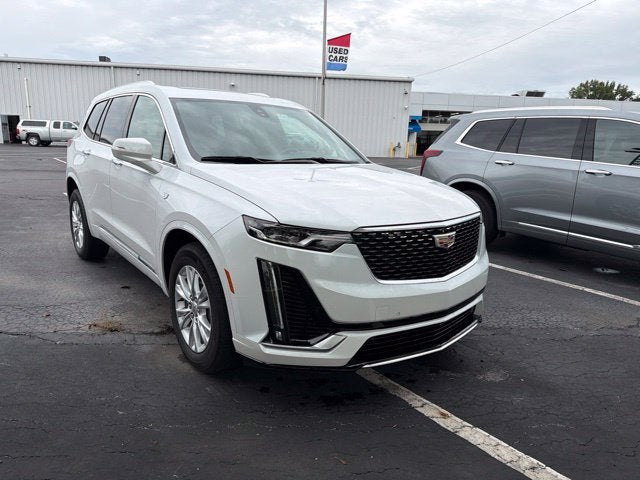 2024 Cadillac XT6 Luxury