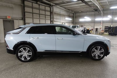 2024 Cadillac LYRIQ Tech