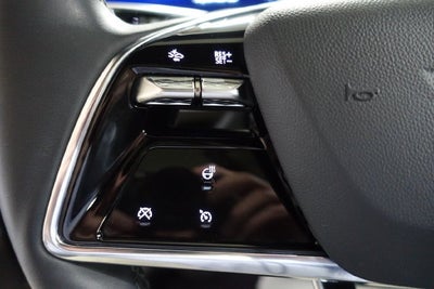 2025 Cadillac LYRIQ Luxury 1