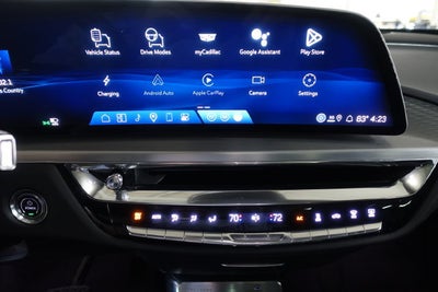2025 Cadillac LYRIQ Luxury 1