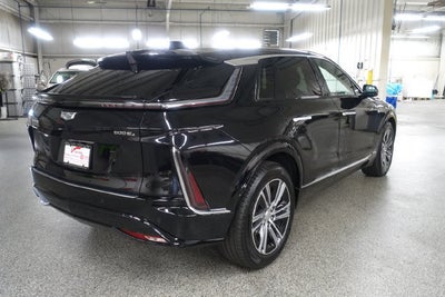 2025 Cadillac LYRIQ Luxury 1