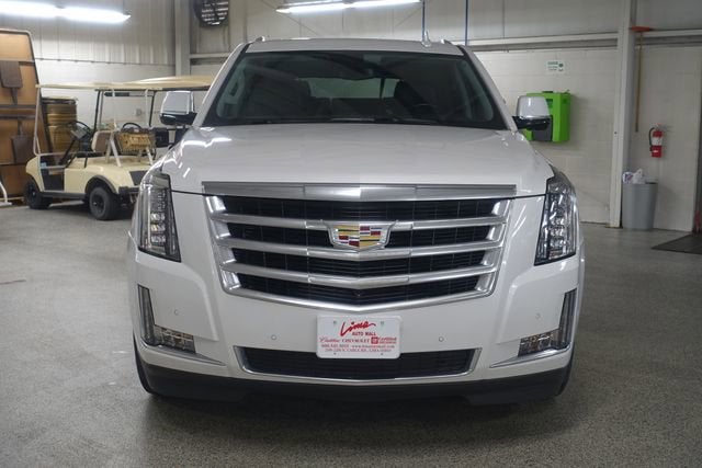 2020 Cadillac Escalade Luxury