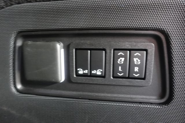 2021 Cadillac Escalade ESV Sport