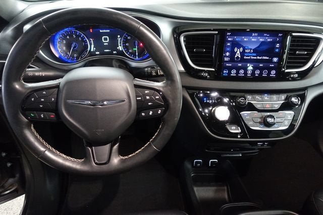 2020 Chrysler Pacifica Touring L Plus