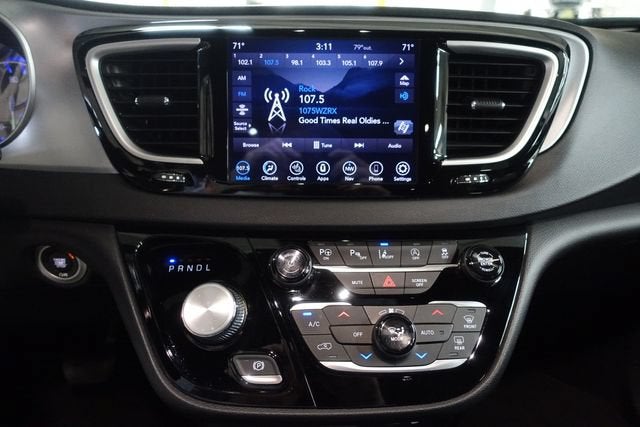 2020 Chrysler Pacifica Touring L Plus