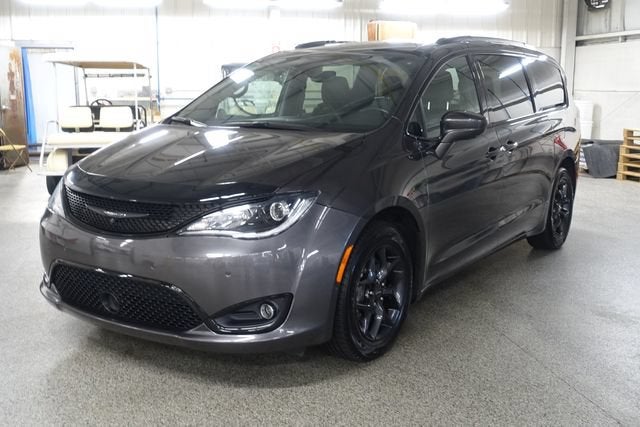 2020 Chrysler Pacifica Touring L Plus