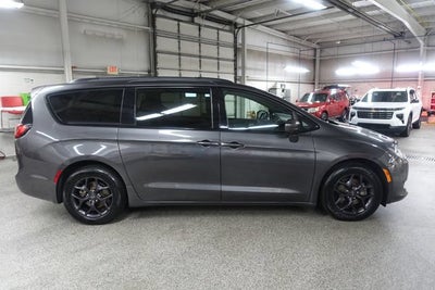 2020 Chrysler Pacifica Touring L Plus