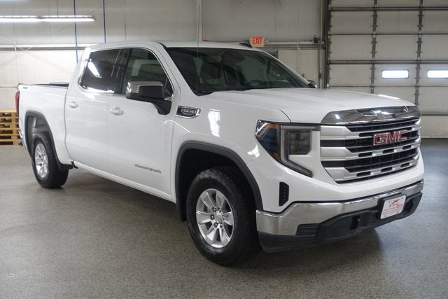 2023 GMC Sierra 1500 SLE