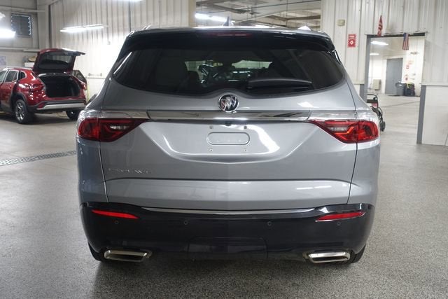 2024 Buick Enclave Essence