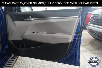 2019 Hyundai Elantra SE