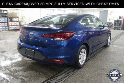 2019 Hyundai Elantra SE