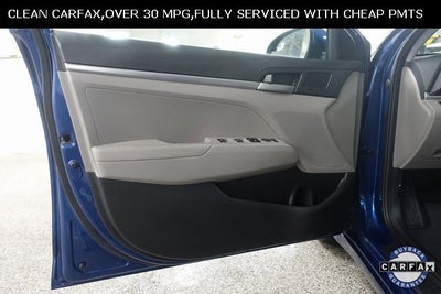 2019 Hyundai Elantra SE