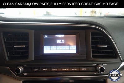 2019 Hyundai Elantra SE