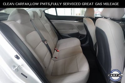 2019 Hyundai Elantra SE